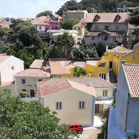 In - Casa Da Penha Ferrim * 辛特拉